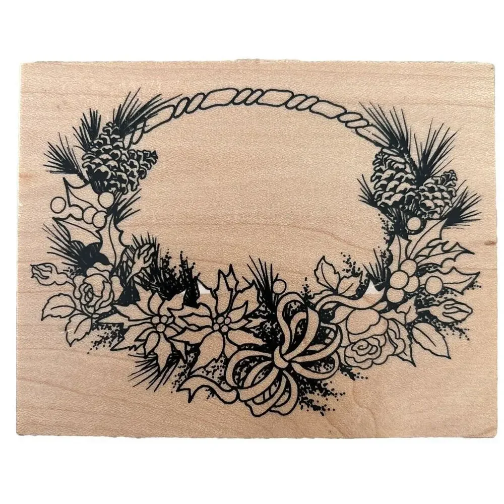NEW! CHRISTMAS WREATH PSX K-386 POINTSETTA PINE CONE HOLLY BERRY WREATH frame